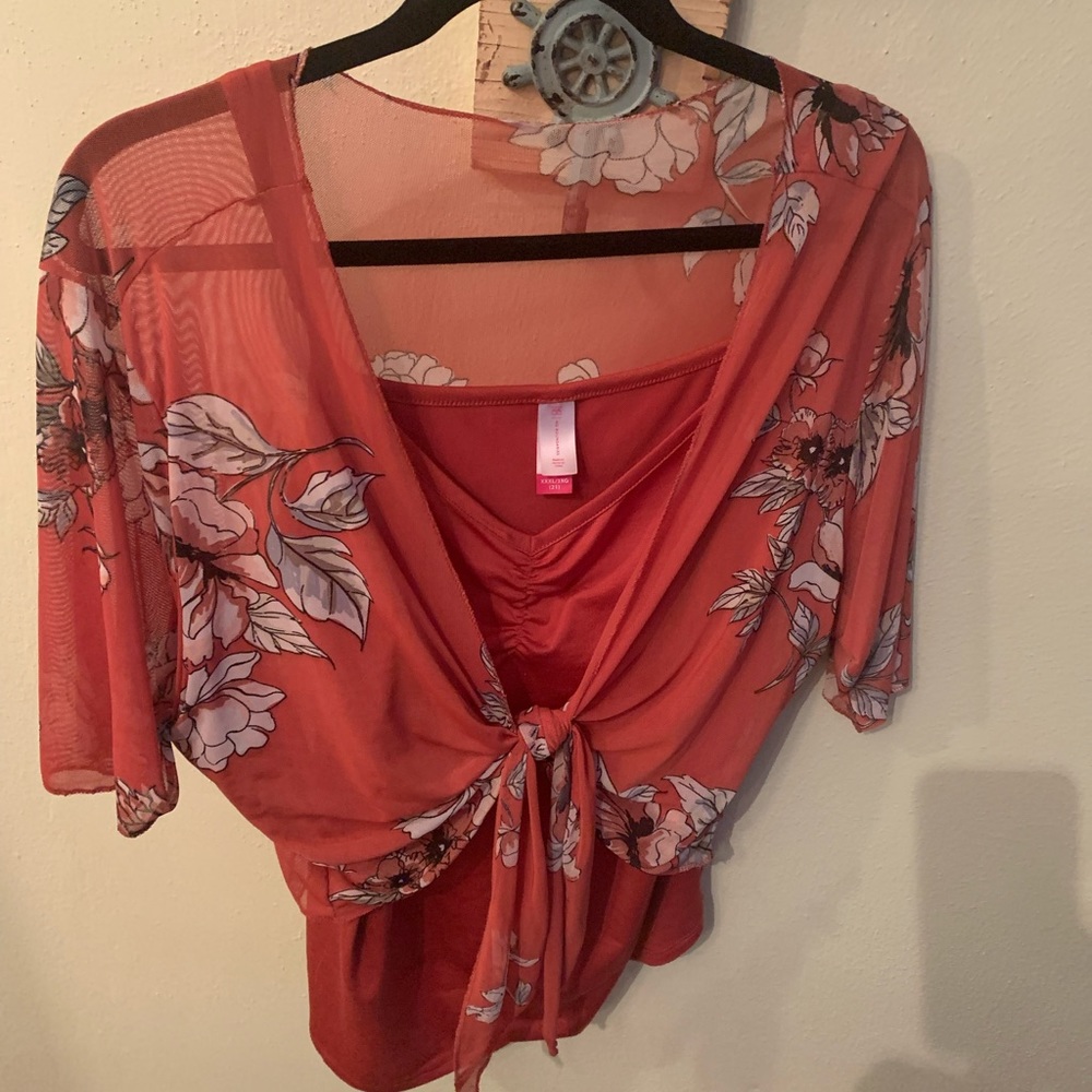 Cute two piece top